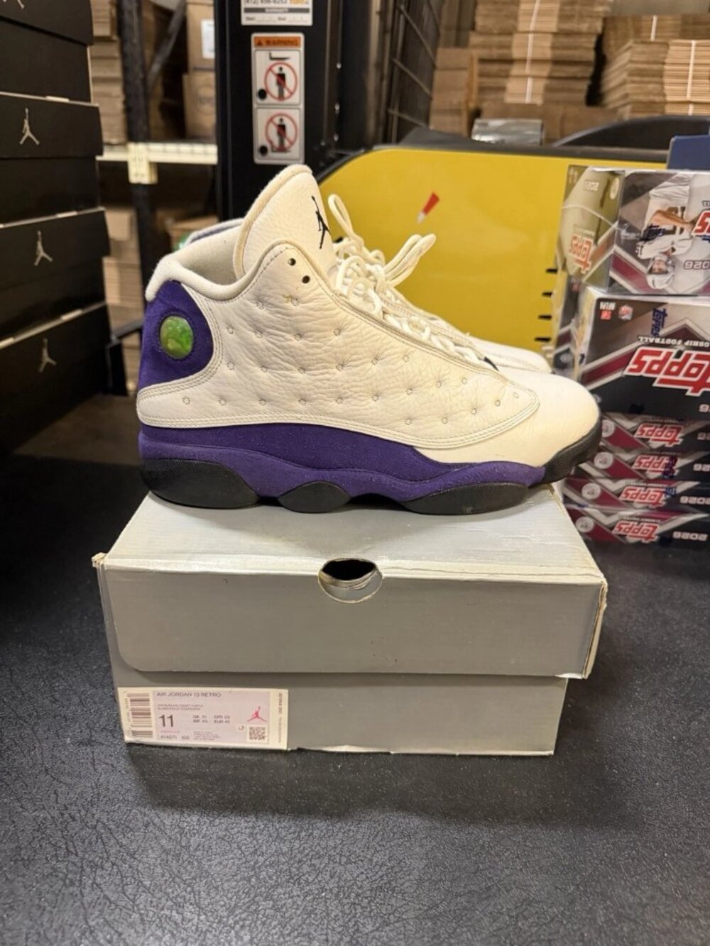 WORN Men’s Air Jordan 13 Retro Lakers 414571-105 Size 11 WITH BOX